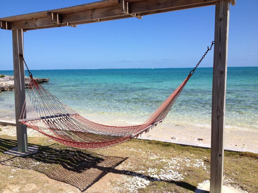 Pelican Beach Villas Marsh Harbour Buitenkant foto