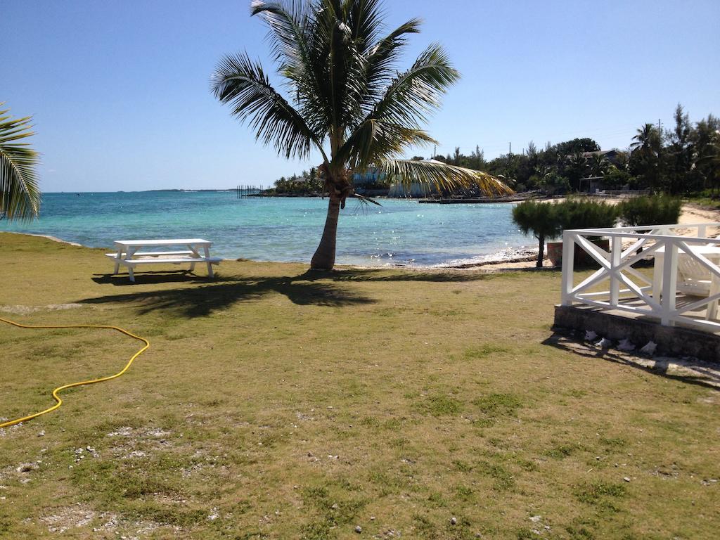 Pelican Beach Villas Marsh Harbour Buitenkant foto